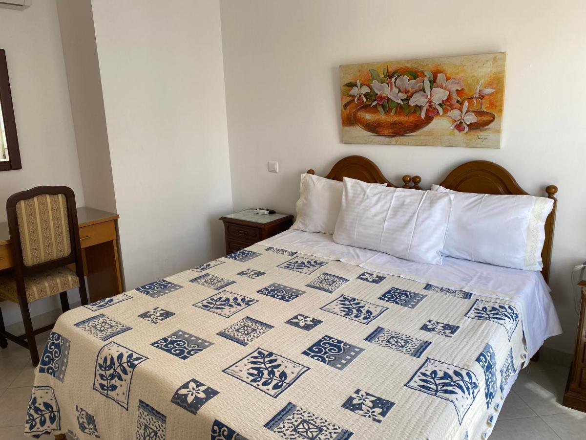 Sol & Mar Apartment Lagos Bagian luar foto